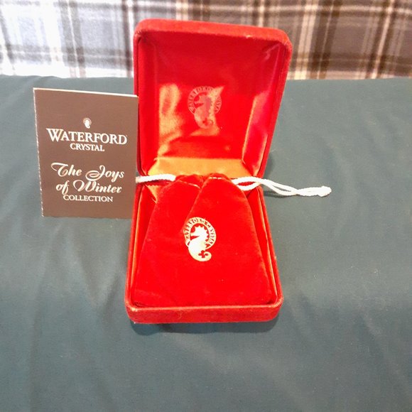 Waterford Crystal Christmas Ornament - The Joys of Winter - 2000 Edition - Picture 4 of 5